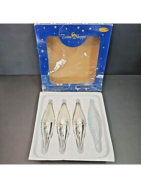 Christmas Ornaments Teardrop Oblong Baubles HBC Silver Vintage Mexico Hudson Bay